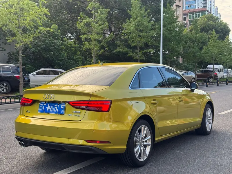 Audi A3 Limousine 35 TFSI базовая — фото 6