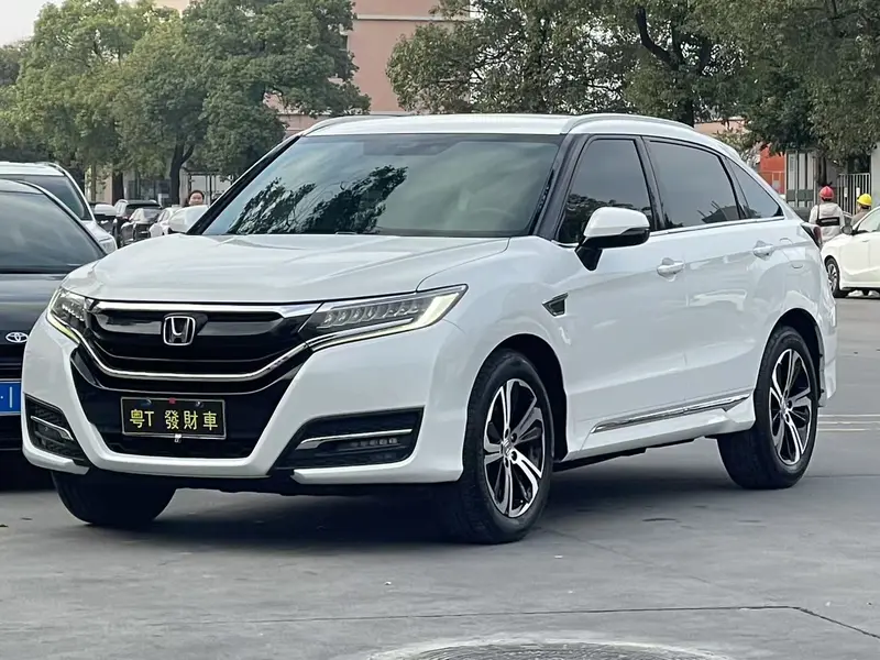 Honda UR-V 370 TURBO 2 WD Premium V
