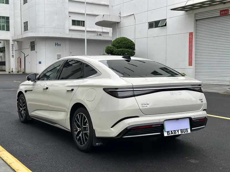 BYD Seal 07 — фото 4