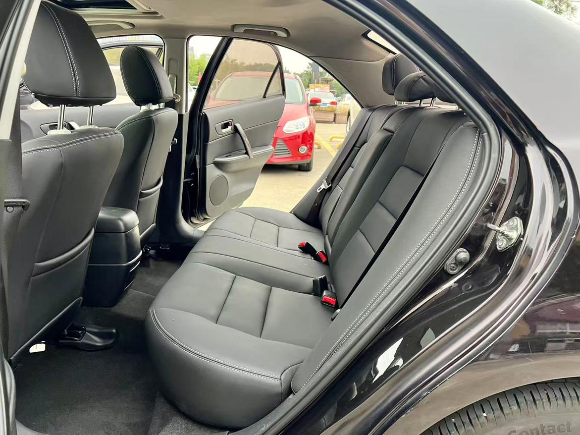 Mazda Mazda6 6 2014 2.0L AT