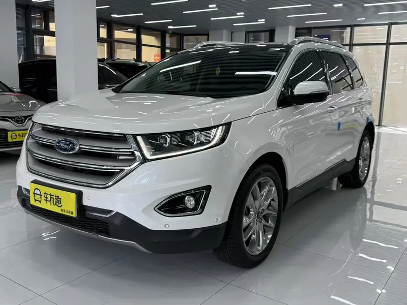 Ford Edge — фото 1