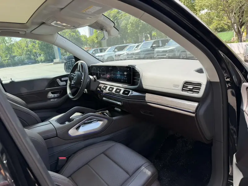 Mercedes-Benz GLE — фото 7