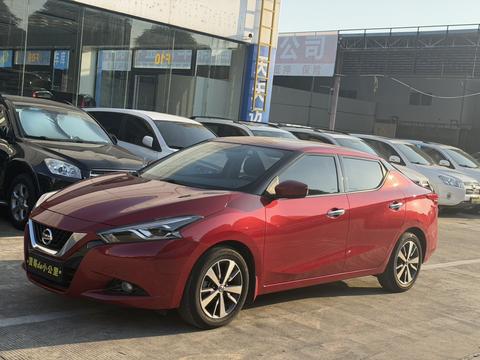 Nissan Lannia