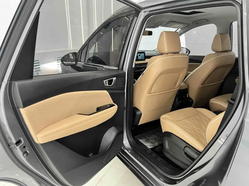 Wuling Jiachen — фото 11