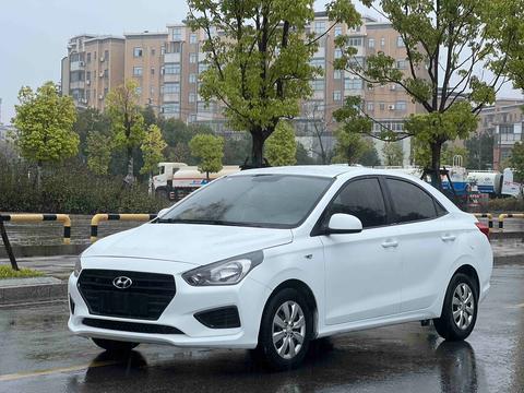 Hyundai Reina