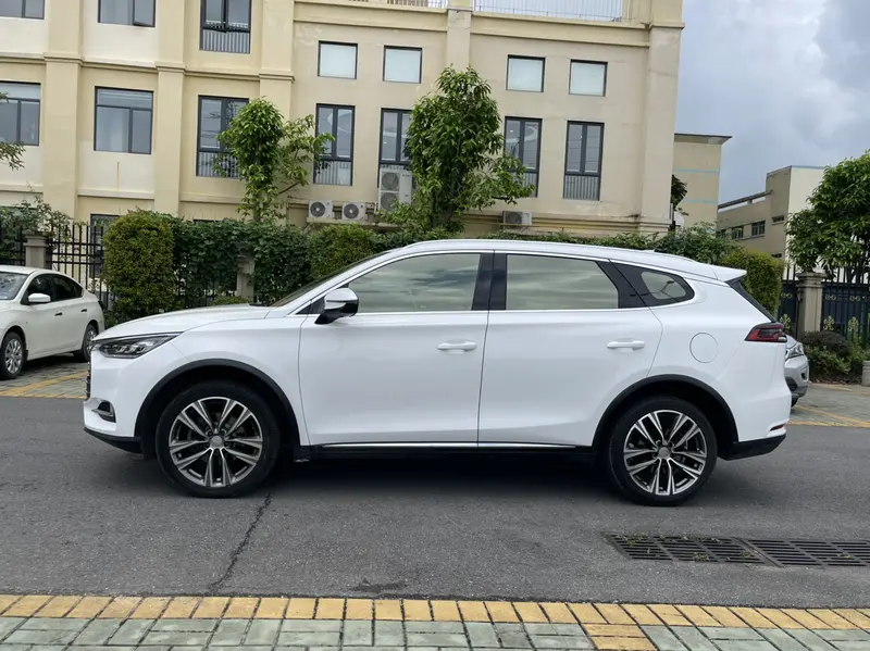 BYD 2.0 T ATPremium 7 V — фото 4