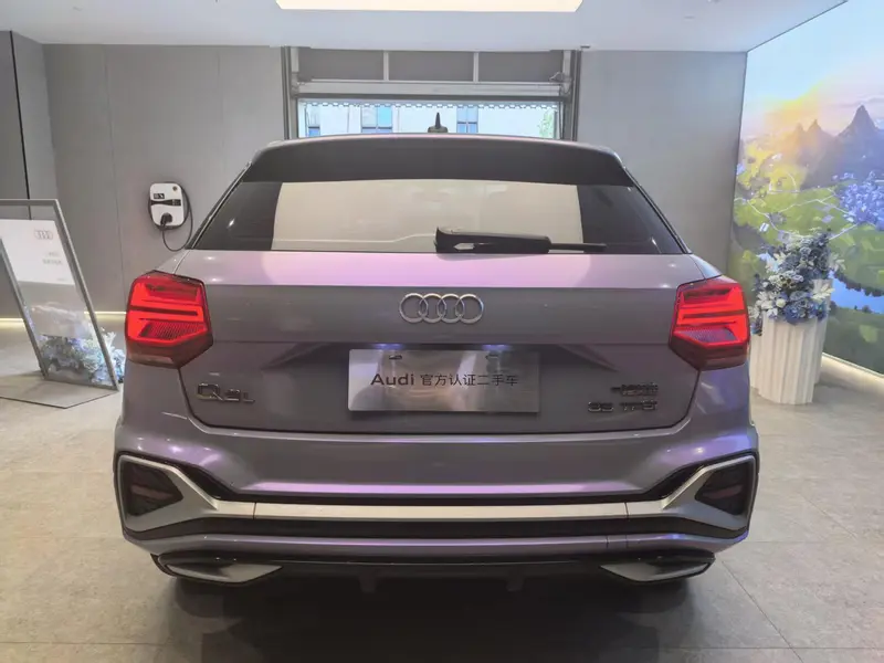 Audi Q2L 35 TFSI стиль-динамик — фото 3