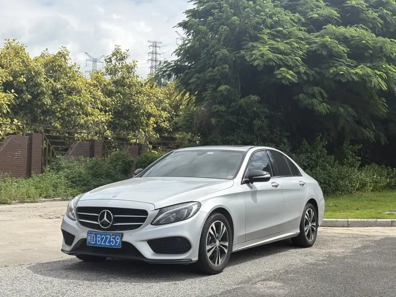 Mercedes-Benz C-Class — фото 1