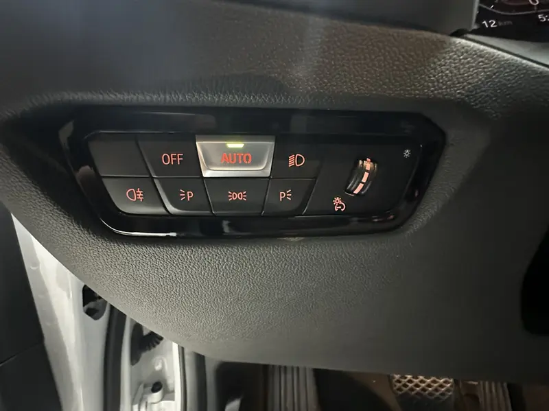 BMW 3 Series — фото 11