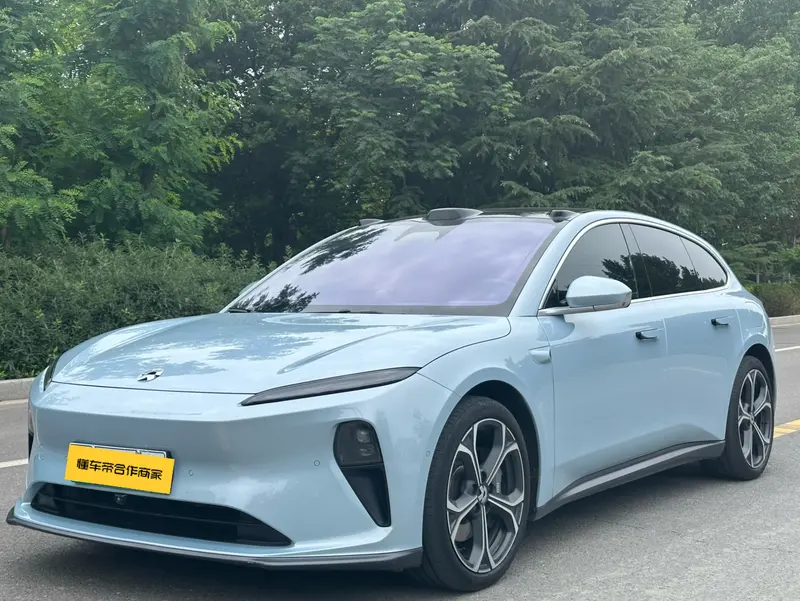 NIO ET5T