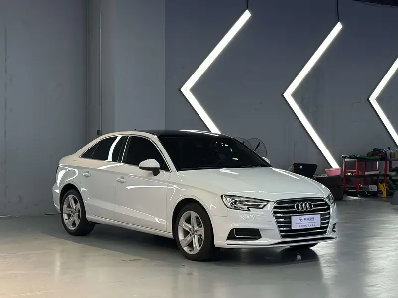 Audi A3 — фото 3