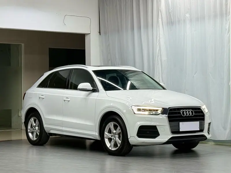Audi Q3 — фото 3