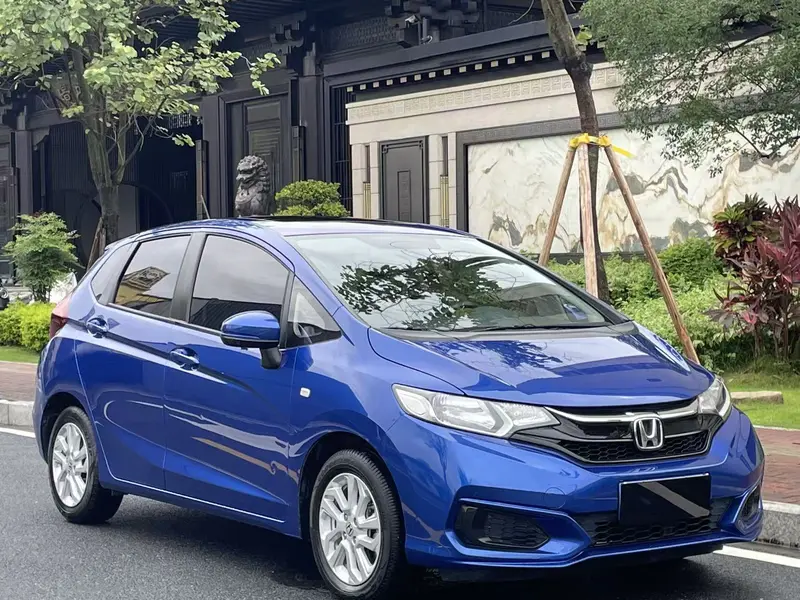 Honda Fit — фото 3