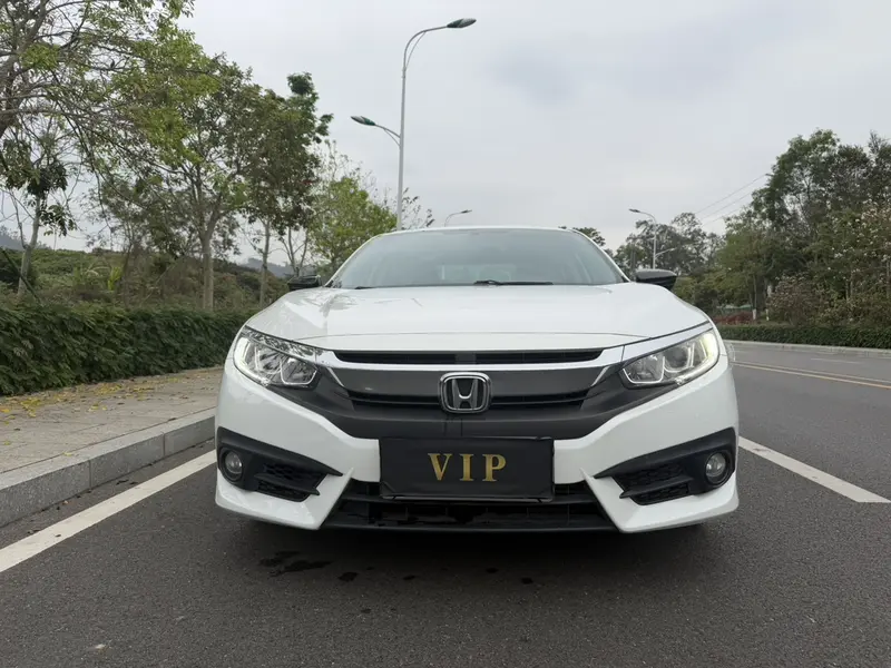 Honda Civic — фото 2