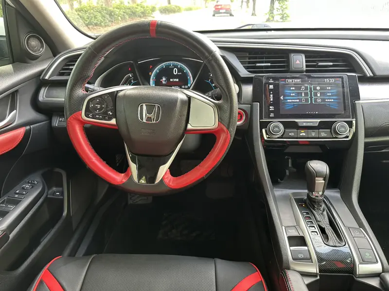 Honda Civic — фото 8
