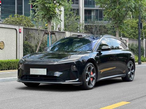 Nio ET5T
