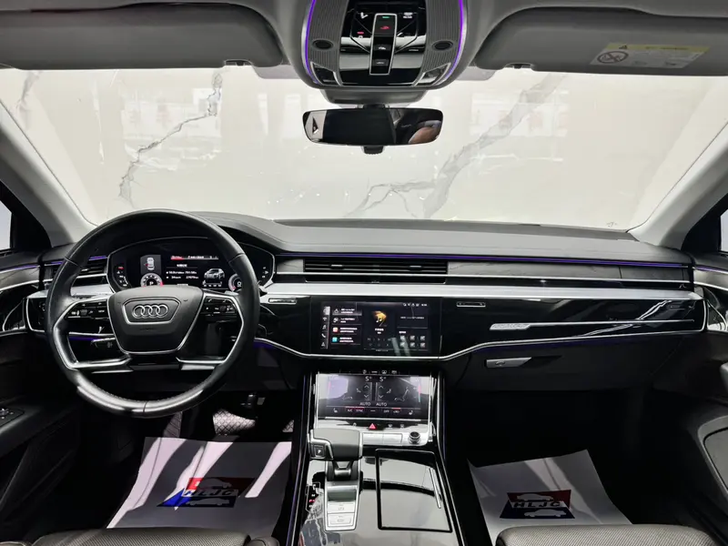 Audi A8 — фото 7