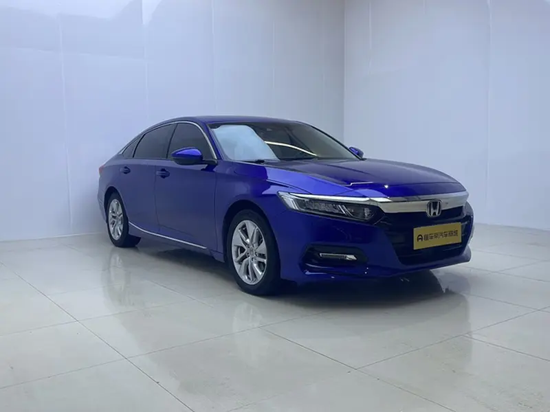 Honda Accord — фото 3