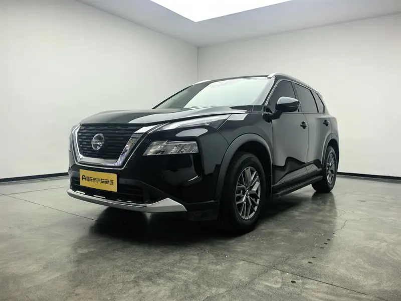 Nissan X-Trail — фото 1