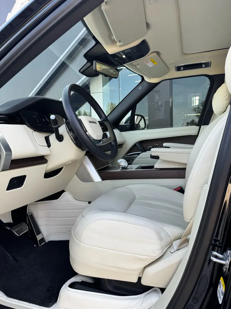 Land Rover Range Rover 3.0 L6 360PS — фото 9