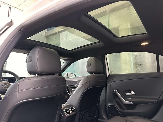 Mercedes-Benz Class A id 4387567 из Китая 19
