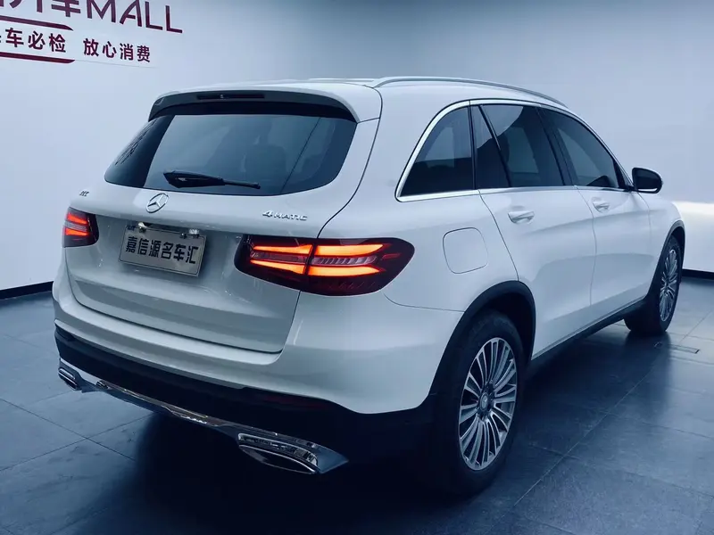Mercedes-Benz GLC — фото 7