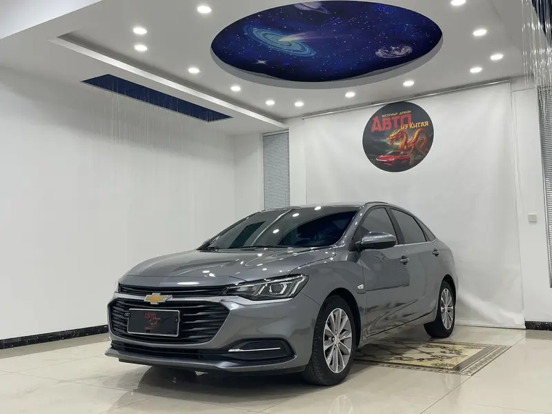 Chevrolet Cruze 320 AT
