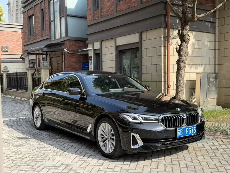 BMW 5 Series — фото 3
