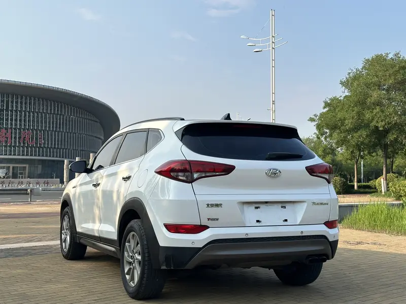 Hyundai Tucson — фото 4