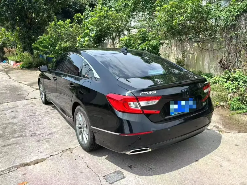 Honda Accord — фото 4