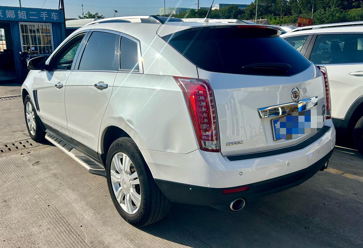 Cadillac SRX — фотографии объявления, Фото 9