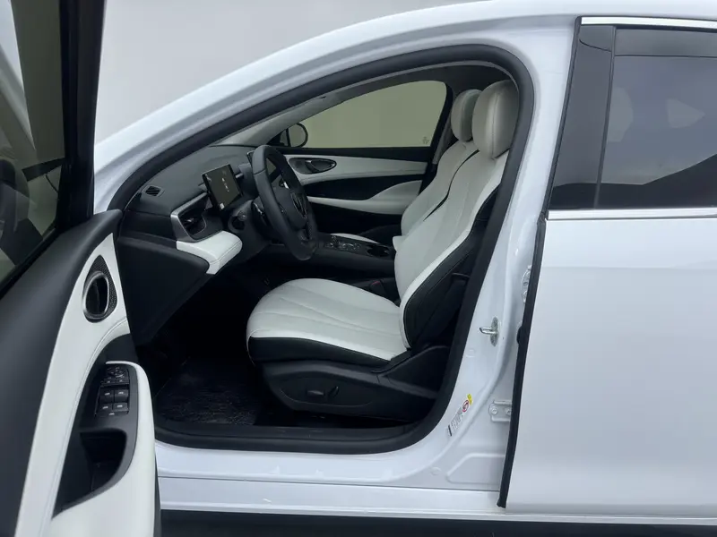 BYD 05 DM-i 120 KMFlagship — фото 15