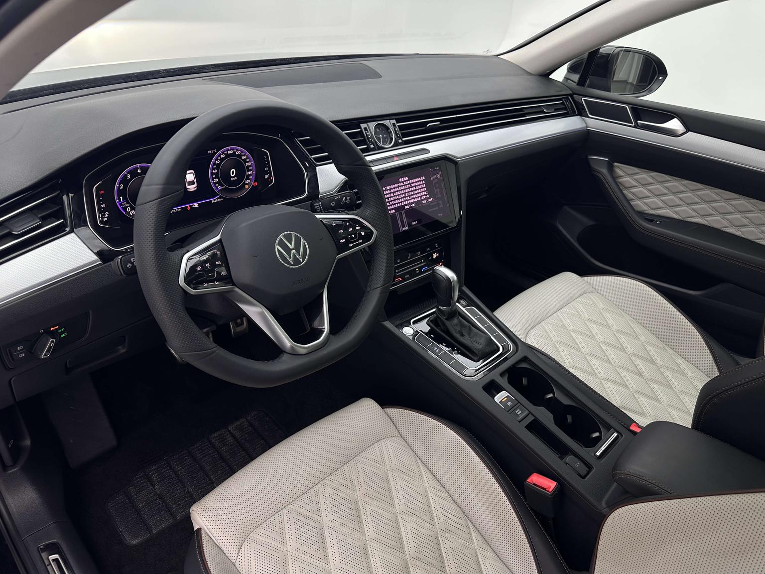 Volkswagen Magotan: фотография 19 из 31