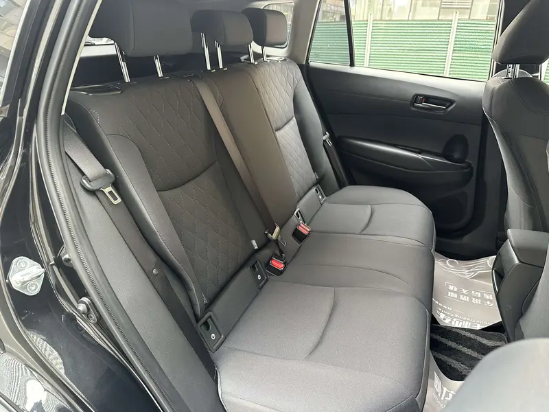Toyota Corolla Cross — фото 14