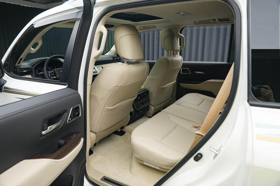 Toyota Land Cruiser (импорт): фотография 20 из 23