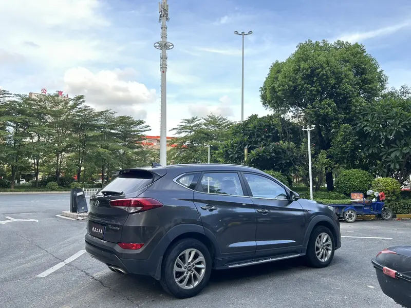 Hyundai Tucson — фото 6
