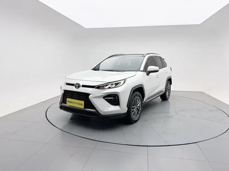 Toyota Wildlander — фото 1