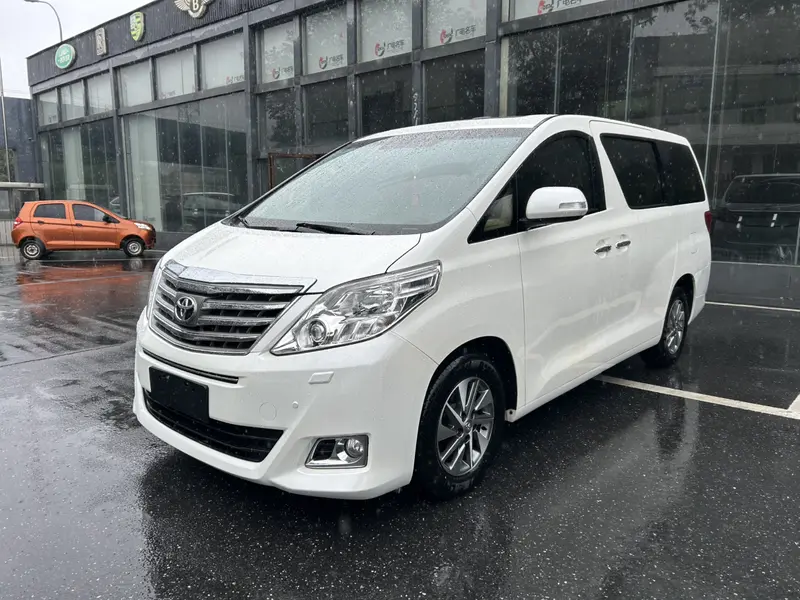 Toyota Alphard 2.4 L AT FWD 7