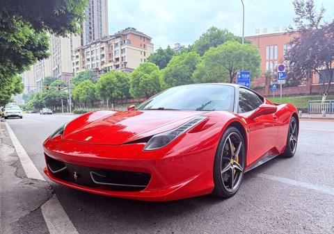 Ferrari 458