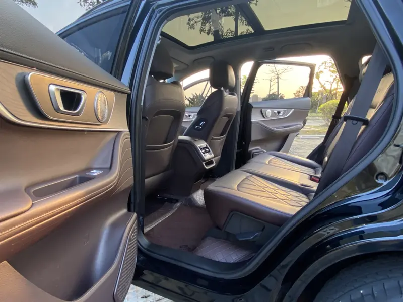 Chery Tiggo 8 PRO — фото 13