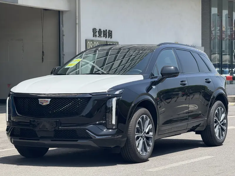 Cadillac XT5 — фото 1