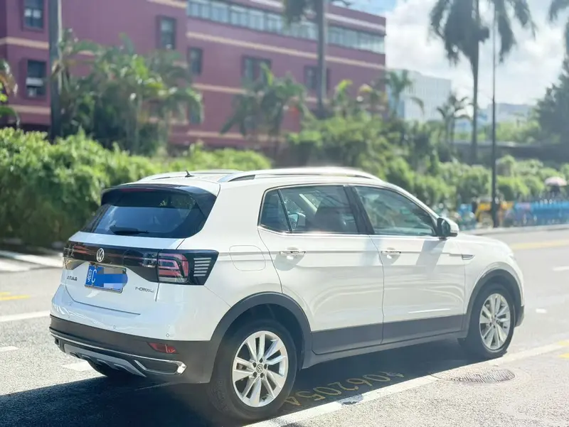 Volkswagen T-Cross — фото 6
