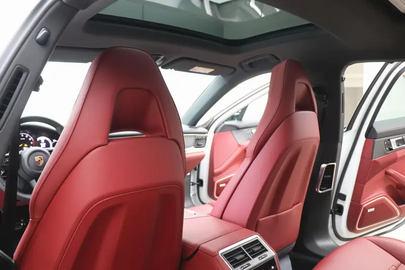 Porsche Panamera E-Hybrid — фото 18