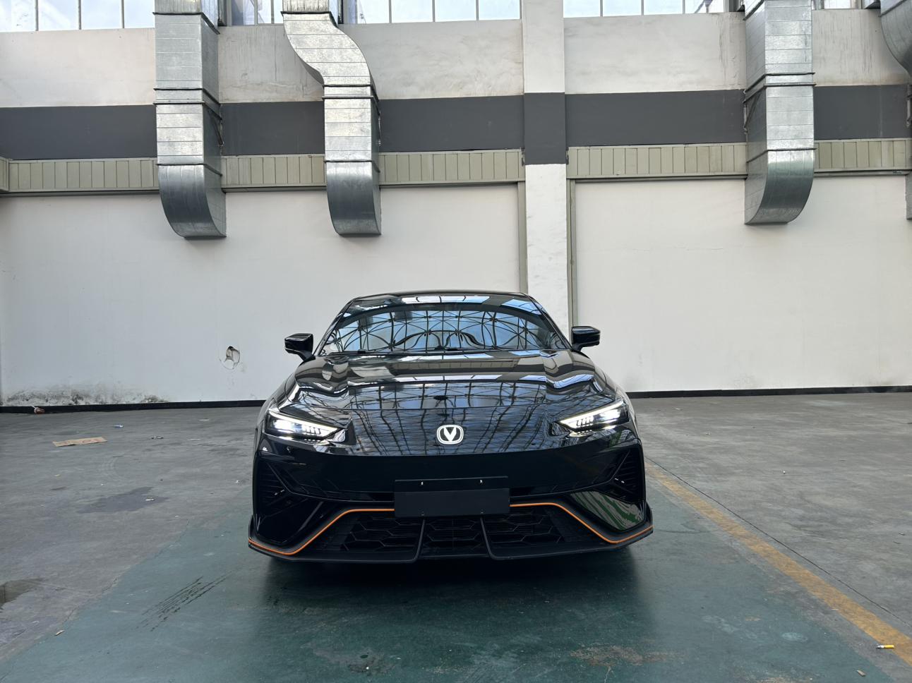 Changan UNI-V 2025 1.5T 500Bar Luxury Sport
