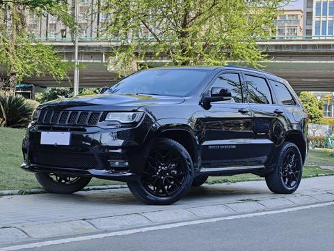 Jeep Grand Cherokee (Import)