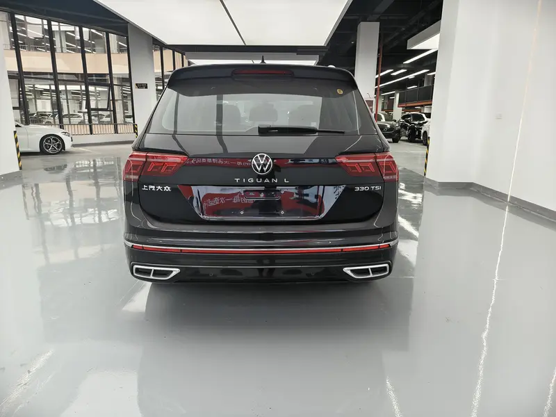 Volkswagen Tiguan L — фото 5