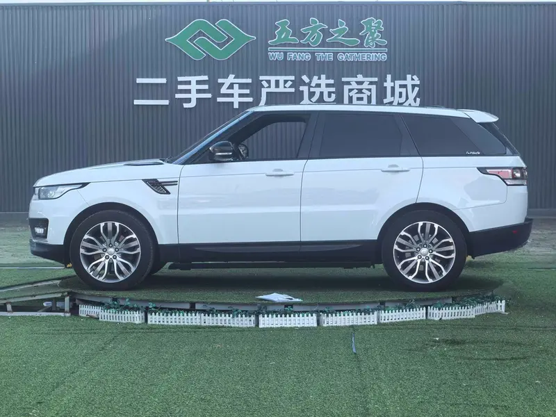 Land Rover Range Rover 3.0 V 6 SC HSE DYNAMIC — фото 4
