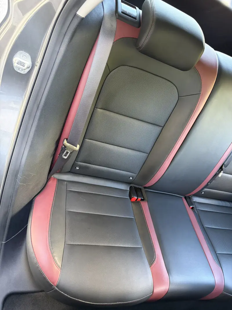 Geely Coolray (Binyue) — фото 13