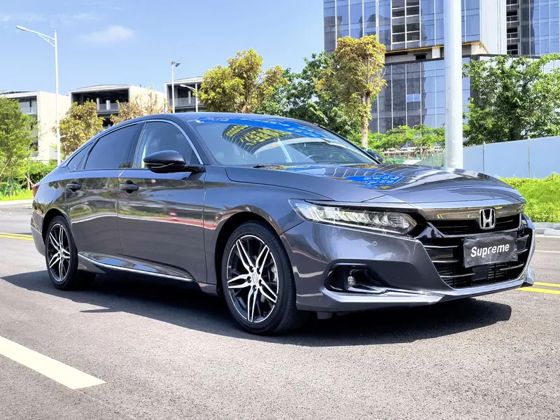Honda Accord 260 TURBO ·Premium — фото 3