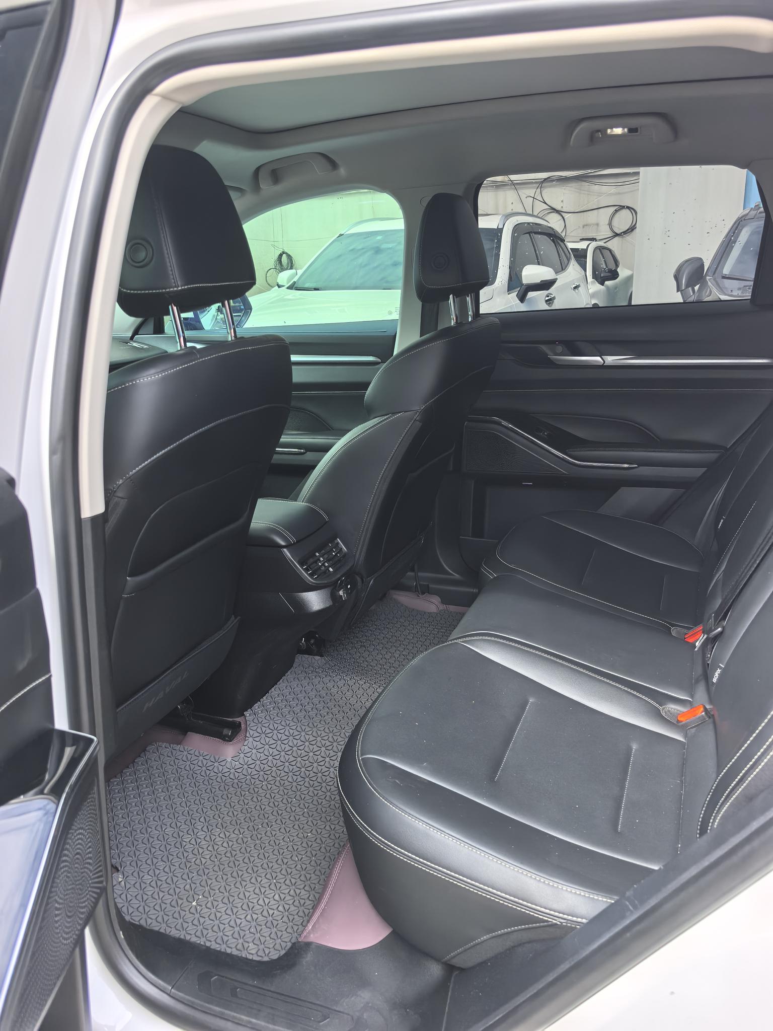 Haval H6: фотография 7 из 11